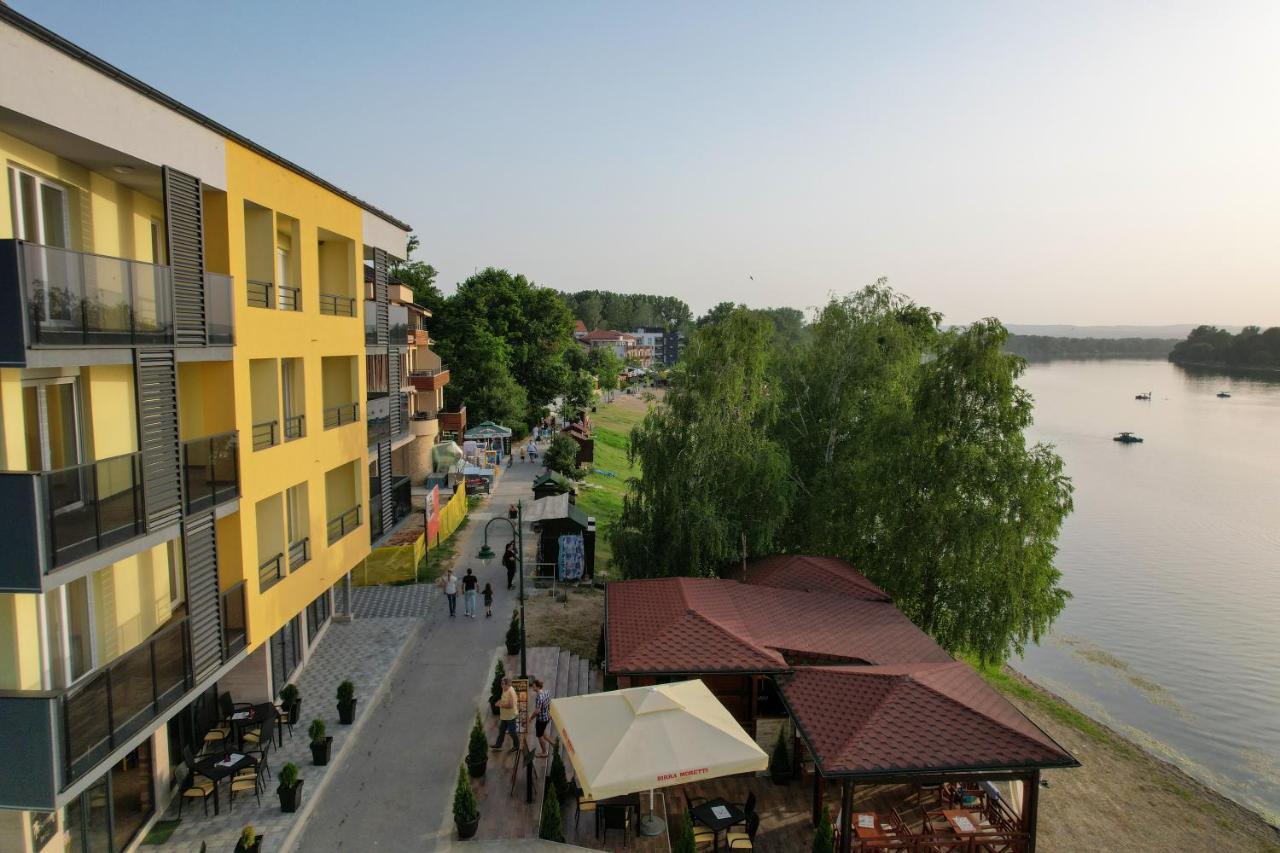 Veliko GradišteCode Srebrno Jezeroアパートメント エクステリア 写真